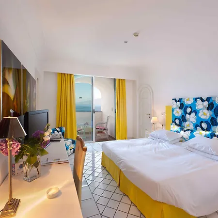 Bellevue Syrene Hotel