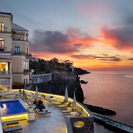 Bellevue Syrene מלון