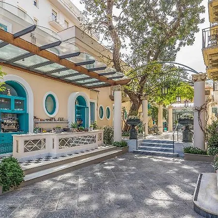 Hotel Bellevue Syrene 5*